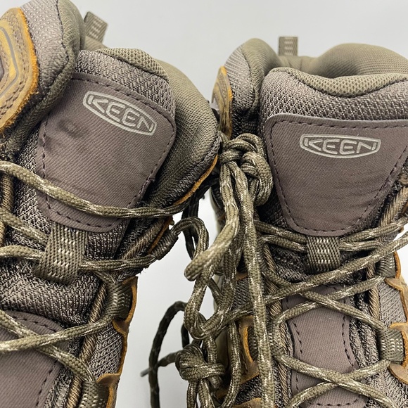 KEEN Circadia mid waterproof mens hiking boots Size 10 main image 6